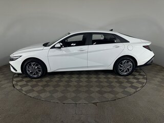 2024 Hyundai Elantra N Line VII (CN7) Рестайлинг, белый, 2330000 рублей, вид 5