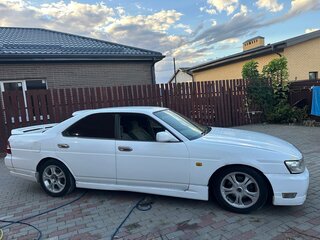 1997 Nissan Laurel VIII (C35), белый, 340000 рублей, вид 3