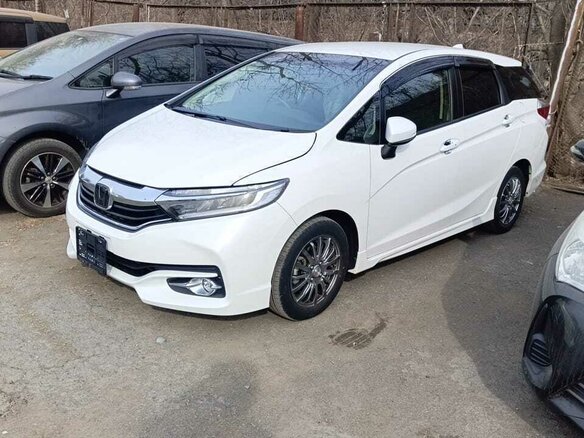 2018 Honda Shuttle II, белый, 1560000 рублей