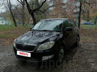 2010 Skoda Fabia II Рестайлинг, чёрный, 680000 рублей, вид 1