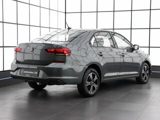 2021 Volkswagen Polo VI, серый, 1790000 рублей, вид 4