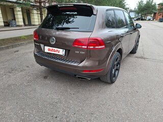 2012 Volkswagen Touareg II, коричневый, 2950000 рублей, вид 2