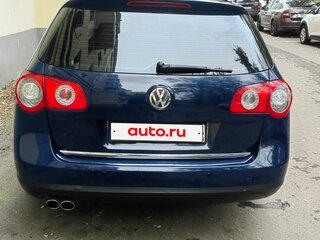 2009 Volkswagen Passat B6, синий, 750000 рублей, вид 3