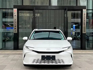 2024 Toyota Camry IX (XV80) China Market, белый, 3600000 рублей, вид 2