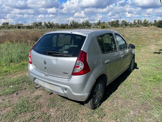 2013 Renault Sandero I, серебристый, 380000 рублей, вид 5