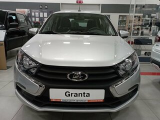 2026 Lada (ВАЗ) Granta I Рестайлинг, серебристый, 1121000 рублей, вид 2