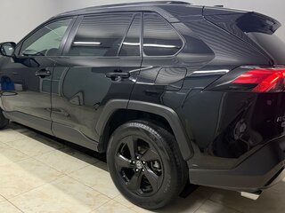 2021 Toyota RAV4 V (XA50), чёрный, 3650000 рублей, вид 3