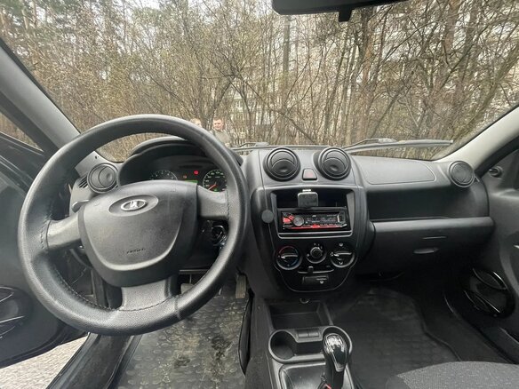2014 Lada (ВАЗ) Granta I, синий, 330000 рублей - вид 4