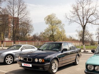 1994 BMW 5 серии 520i III (E34), синий, 880000 рублей, вид 3