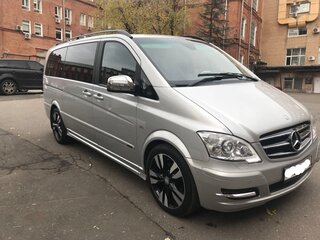2013 Mercedes-Benz Viano Extralong L3 I (W639) Рестайлинг, серебристый, 2250000 рублей, вид 2