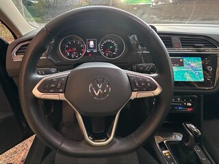 2020 Volkswagen Tiguan II Рестайлинг, серый, 2850000 рублей, вид 5