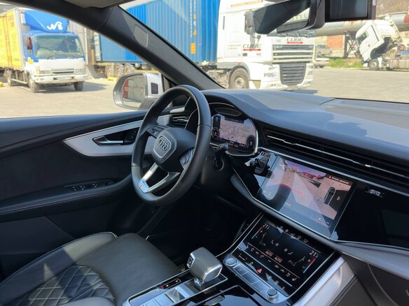 2020 Audi Q8 50 TDI I (4M), чёрный, 6500000 рублей - вид 8