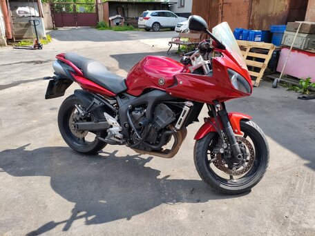2006 Yamaha FZ6, красный, 350000 рублей, вид 1
