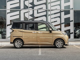 2016 Toyota Tank I, золотистый, 1070000 рублей, вид 5