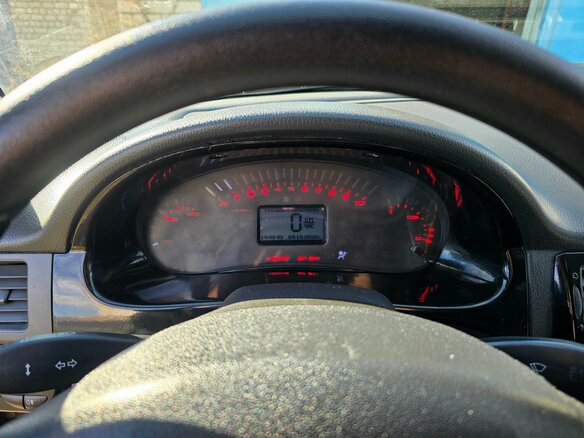 2009 Lada (ВАЗ) Priora I, серый, 250000 рублей - вид 12