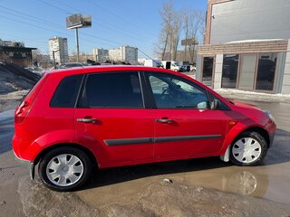 2007 Ford Fiesta Mk5, красный, 424000 рублей, вид 2