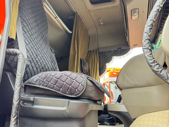 2013 DAF XF 105, оранжевый, 2350000 рублей - вид 21