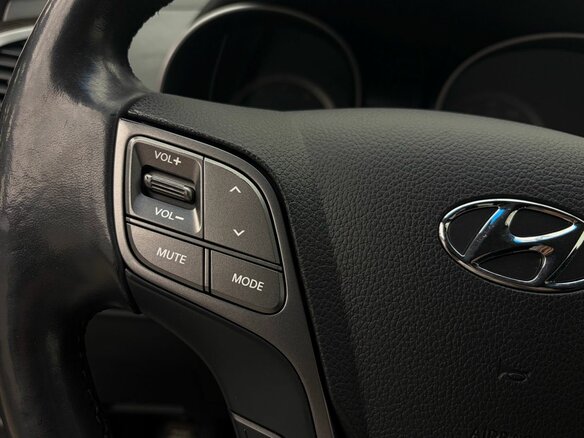 2013 Hyundai Santa Fe Grand III, серый, 1650000 рублей - вид 9