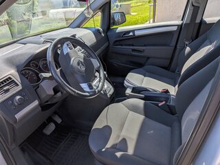 2012 Opel Zafira B Рестайлинг, серебристый, 750000 рублей, вид 5