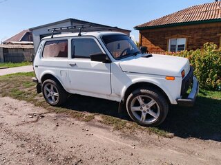 2001 Lada (ВАЗ) 2121 (4x4) I Рестайлинг, белый, 280000 рублей, вид 3