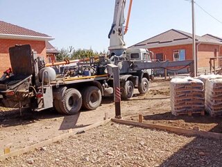 2006 КамАЗ Aвтобетононасос, серый, 9000000 рублей, вид 2