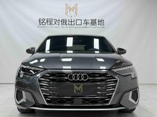 2023 Audi A3 Sportback 35 TFSI IV (8Y), зелёный, 1890000 рублей, вид 2