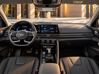 2026 Hyundai Elantra VII (CN7) Рестайлинг, белый, 2250000 рублей, вид 2