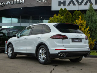 2015 Porsche Cayenne S II Рестайлинг (958), белый, 2998000 рублей, вид 5