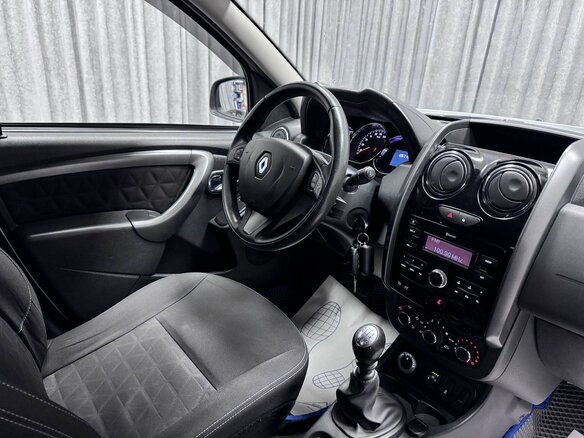 2018 Renault Duster I Рестайлинг, белый, 1500000 рублей - вид 34