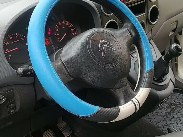 2013 Citroen Berlingo, белый, 700000 рублей - вид 10
