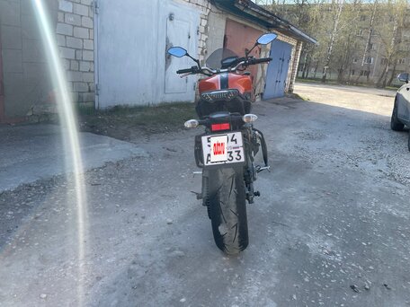 2015 Yamaha MT-09 (FZ-09), оранжевый, 639000 рублей, вид 4