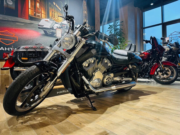 2010 Harley-Davidson V-Rod Muscle, чёрный, 1100000 рублей - вид 5