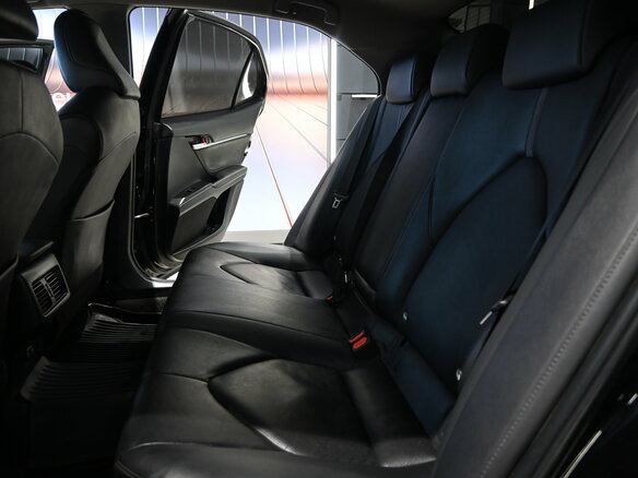 2021 Toyota Camry VIII (XV70), чёрный - вид 18