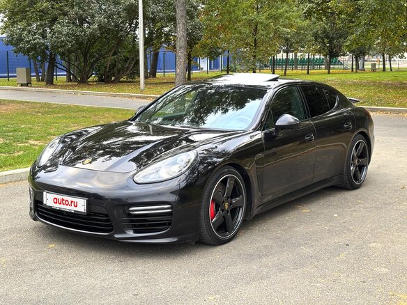 2015 Porsche Panamera GTS I Рестайлинг, чёрный - вид 1