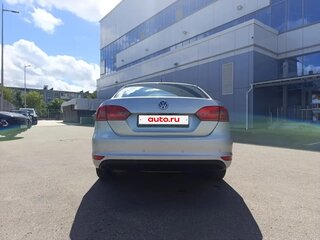 2014 Volkswagen Jetta VI, серебристый, 890000 рублей, вид 5