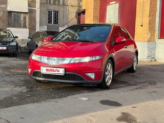 2008 Honda Civic VIII, красный, 820000 рублей, вид 1