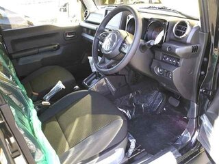 2025 Suzuki Jimny IV, чёрный, 2150005 рублей, вид 4