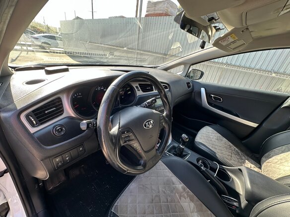2013 Kia Ceed II, белый, 1070000 рублей - вид 11