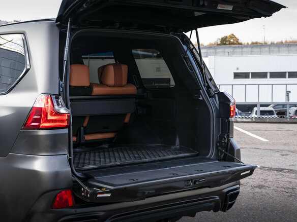 2021 Lexus LX 570 III Рестайлинг 2, чёрный, 8100000 рублей - вид 34