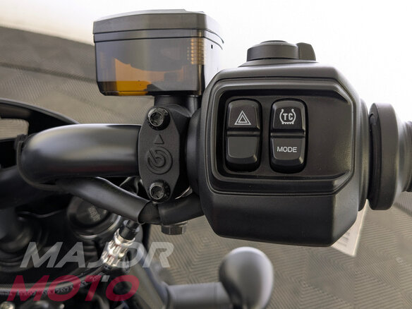 2022 Harley-Davidson Nightster, красный, 1030000 рублей - вид 14