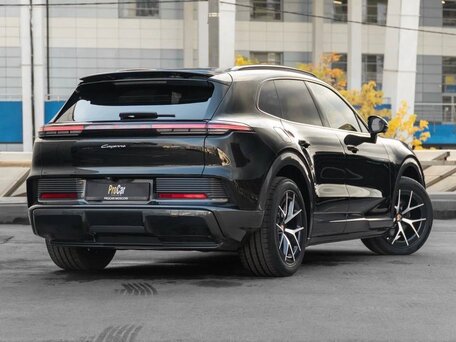 2026 Porsche Cayenne Electric IV, чёрный, 23790000 рублей, вид 5