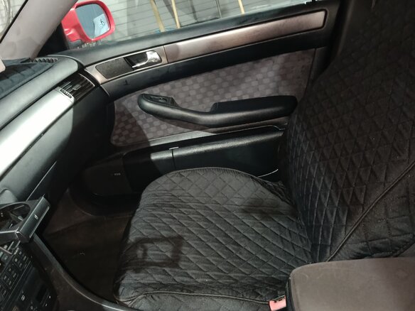1997 Audi A6 II (C5), красный, 510000 рублей - вид 16