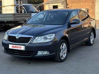 2010 Skoda Octavia DSG7 II (A5) Рестайлинг, серый, 650000 рублей, вид 1
