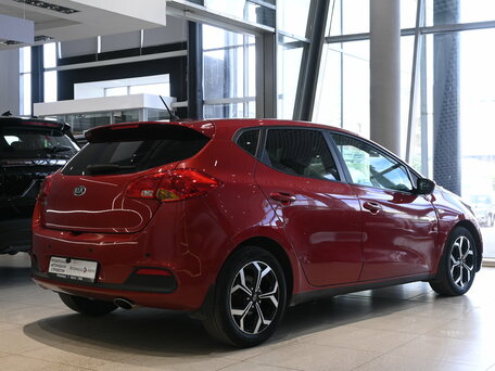 2015 Kia Ceed II, красный, 850000 рублей, вид 5