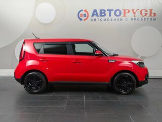 2018 Kia Soul II Рестайлинг, красный, 1491000 рублей, вид 5