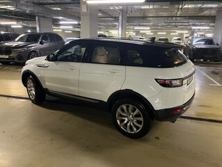 2017 Land Rover Range Rover Evoque I Рестайлинг, белый, 2600000 рублей, вид 4