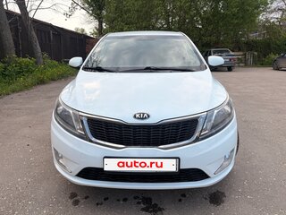 2014 Kia Rio 6-speed III, белый, 920000 рублей, вид 2