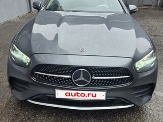 2021 Mercedes-Benz E-Класс 200 V (W213, S213, C238) Рестайлинг, серый, 4000000 рублей, вид 3