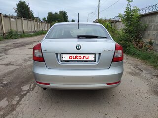 2011 Skoda Octavia II (A5) Рестайлинг, серебристый, 750000 рублей, вид 5