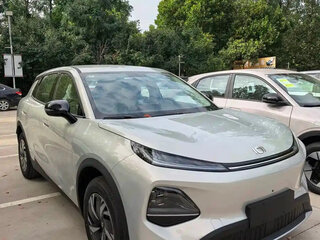 2026 Changan Qiyuan Q05 40.3 kWh II, серебристый, 1870000 рублей, вид 3